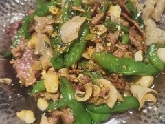 -费大厨辣椒炒肉(黄兴中心广场店)