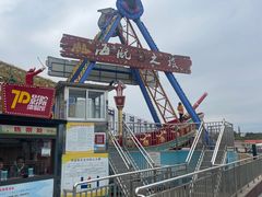 -北戴河碧螺塔海上酒吧公园