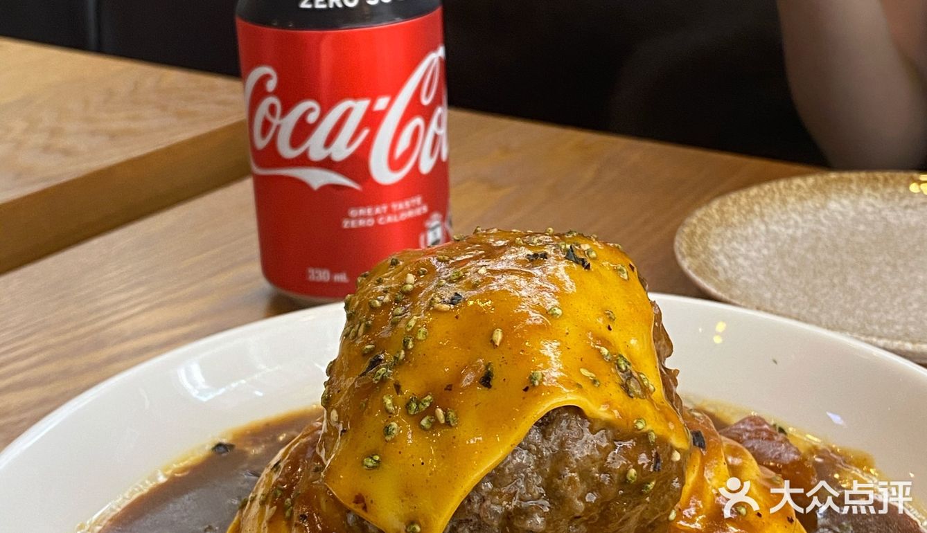 澳门美食｜打卡🇲🇴必吃榜上的螺旋蛋包饭🍳