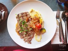 -YUE·6·西式融合餐厅(外滩六号店)