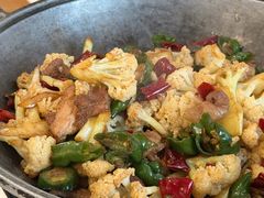 干锅花菜-品鲜村农家菜·阳澄湖大闸蟹(总店)