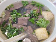 -佬钱湾仔(衣裳街店)