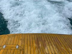 -三亚游船旅游中心(三亚鹿回头游艇游船公共码头店)