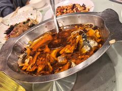 -鑫巴蜀小镇 · 水煮鱼专研店(玉桥店)