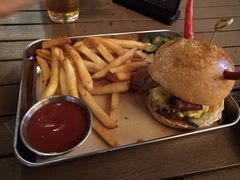 烟熏培根牛肉汉堡-Devils’ Brewery小恶魔精酿啤酒(泛海美式熏肉店)