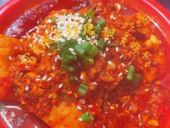 -马路边边串串香(苗栗路店)
