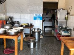 大堂-赵姐猪耳朵饭店