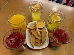 -Tube station站点比萨(王府井百货店)