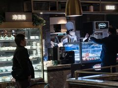 -半岛翡丽海鲜自助餐厅(观风亭店)