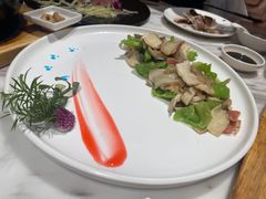 -云采云南菜(中山北路店)