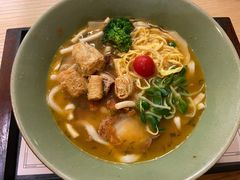 黄金脆皮猪五花面-陳八两面家(滨江天街店)