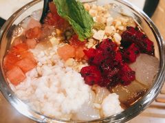 -何师烧烤Pro ·江湖川菜·小龙虾·精酿(太古里旗舰店)