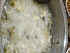 荤豆花-泸州酸菜豆花火锅川师店