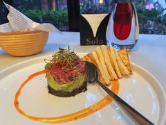 牛肉塔塔配牛油果黑橄榄酱-Solo(衡山路店)