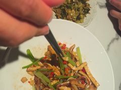 -合品记·湖南私房菜&小龙虾(霄云路店)
