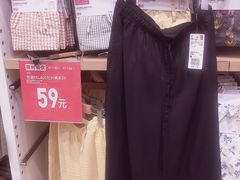 -优衣库(上海虹口龙之梦店)