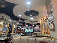 -尚品海鲜肥牛自助火锅(湖明店)