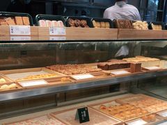 面包甜点陈列柜-泸溪河桃酥(西直门凯德店)