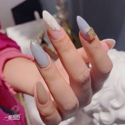-雪儿·YuKi美甲美睫皮肤管理Salon