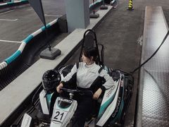 -e赛道卡丁车