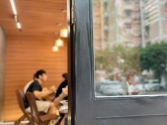 -CowCow其其·牛杂咖啡公司(六运店)