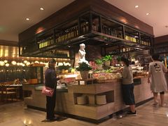 -OPEN開全日自助餐厅·西餐·海鲜(佛山希尔顿酒店)
