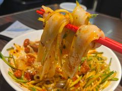 牛肉麻酱凉皮-胖哥俩肉蟹煲(富阳万达店)