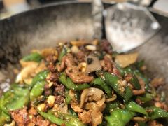 -费大厨辣椒炒肉(万家丽一店)