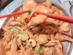 -胖哥俩肉蟹煲(济南世茂国际广场店)