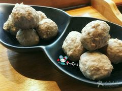 招牌手打牛肉丸-手选潮汕鲜活牛肉火锅(二七广场店)