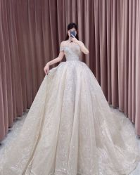 -PAI婚纱礼服设计馆【大牌租赁/高级定制】