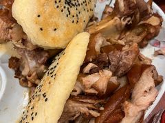 -聚首堂·特色小吃·肘子(什刹海德胜门店)