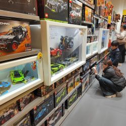 -乐高授权专卖店(朝阳大悦城店)