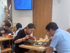 大堂-小满手工粉(杭州滨江龙湖店)