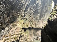 -龙水峡地缝景区