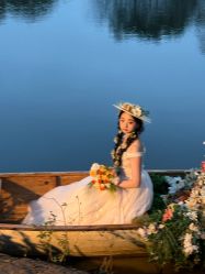 -雪中彩影婚纱摄影·微光艺术中心