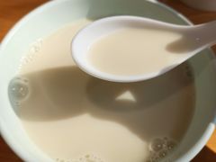 豆浆-食膳公园包子铺(烈士公园店)