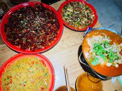 -先启半步颠小酒馆(常熟万达广场店)
