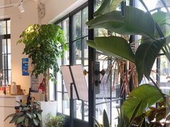 -Fridi Patisserie Cafe