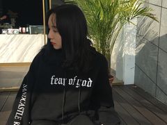 -UNI UNI(环亚凯瑟琳店)