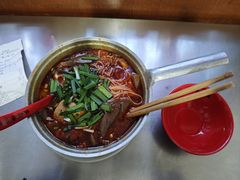 -铁锅哥米线