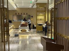 -上海外滩老码头亚朵酒店