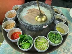 -浩海火燒雲傣家菜(芮欧百货店)