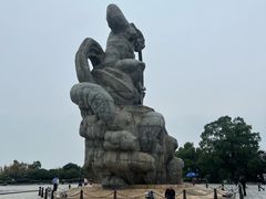 -巴陵广场