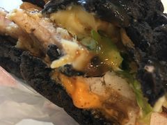 锋味星厨汉堡-麦当劳(新华路步步高店)