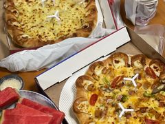 -必胜客(WOW中心城店)