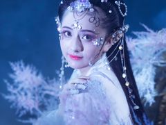 -九月鹰飞汉服摄影工作室