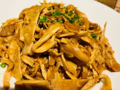 -拉完海鲜大排档(温岭店)