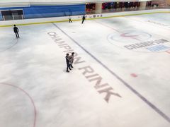 -冠军冰场CHAMPION RINK(环球银泰城店)