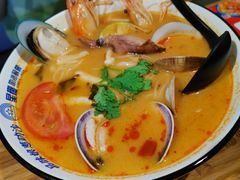 海鲜冬荫功汤-星椰叻沙·椰浆鲜虾面(江南西店)